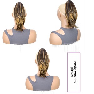 Queue <span class=keywords><strong>de</strong></span> <span class=keywords><strong>cheval</strong></span> synthétique courte micro-bouclée pour <span class=keywords><strong>femme</strong></span> avec pince à griffes en fibre haute température - Product Image 3