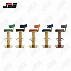 <span class=keywords><strong>Tabouret</strong></span> de bar en tissu moderne disponible avec base en métal doré et repose-pieds pour restaurants et cuisines de luxe - Product Image 3