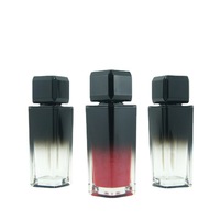 Tube de brillant à lèvres carré transparent noir dégradé de 8 ml avec logo personnalisé, en plastique, sérigraphié, tubes vides pour gloss à lèvres