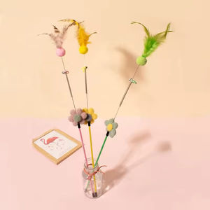 Juguete para Gatos, Varita Larga con Plumas y Campana para Estimular a los Gatos - Product Image 1