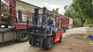 Chariot élévateur à palettes électrique d'occasion HELI 5 tonnes, transmission 4x4, capacité de 5 tonnes, marque chinoise réputée, bonnes performances, prix bas - Product Image 3