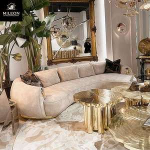 أريكة فاخرة مصنوعة حسب الطلب من الشركة المصنعة ، رائجة البيع أريكة إيطالية مقطعية - Product Image 1