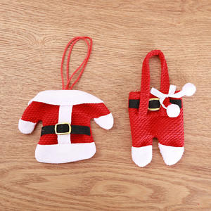 Adornos Navideños de Tela con Forma de Papá Noel para Colgar en el Árbol de Navidad, Porta Cubiertos, Juego de Cuchillos y Tenedores para Navidad - Product Image 3