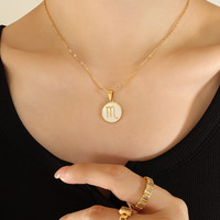 Collier pour femme en acier inoxydable plaqué or 18 carats, chaîne à maillons géométriques, tendance, initiales, poli miroir, hypoallergénique