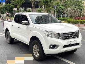 Nissan Navara 2017 2.5L <span class=keywords><strong>Luxury</strong></span> 2WD Automatica - <span class=keywords><strong>Auto</strong></span> Usata, Pickup Affidabile, Ben Attrezzato per Lavoro e Uso Quotidiano - Product Image 3
