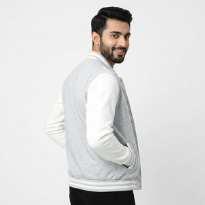 Blouson universitaire à capuche pour homme le plus vendu, avec logo imprimé patchwork, nom personnalisé, pour jeunes étudiants, sports de plein air, décontracté, en polaire - Product Image 1