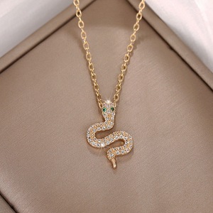 Collana con Ciondolo Serpente Portafortuna da Donna, Stile di Nicchia, Catena per Clavicola - Product Image 2