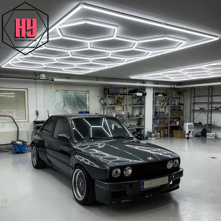 Hot Selling 6500K Easy to Instal Detailing Working Light Honeycomb Led Garage Lights for Car Shop and Garage