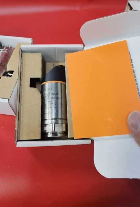 P+F pepperl+fuchs photoelectric switch VDM28-8-L1-IO/73c/136 