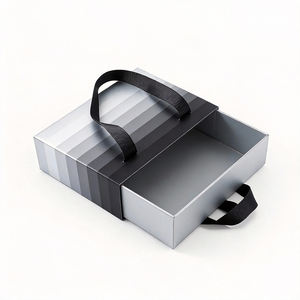 Scatole Scorrevoli con Logo Personalizzato Stampato, in Cartone Kraft Rigido, Universali, per Confezioni Regalo, con Fodera in Spugna e Laminazione Opaca - Product Image 3