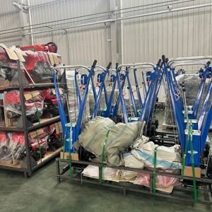 Rotocultivadores/Tractores de un solo eje usados para pequeños terrenos, garantizados por un año y con certificación CE para uso en tierras agrícolas - Product Image 5