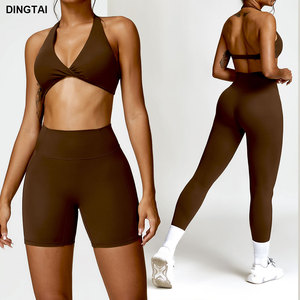 Set da Yoga e Palestra 4 Pezzi Guangzhou DingTai: Top Sportivo con Zip, Giacca a Maniche Lunghe, <span class=keywords><strong>Pantaloncini</strong></span> a Vita Alta e Leggings Push-up - Product Image 3