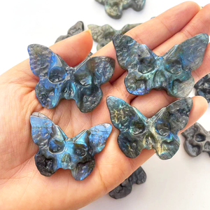 Calaveras de Labradorita Azul Talladas a Mano de Alta Calidad Natural con Destellos Azules para Decoración - Product Image 5
