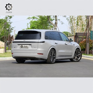 Tout nouveau SUV phare de luxe 6 places 2025 Li <span class=keywords><strong>Auto</strong></span> L9 EREV 215 km EV / 1100 km d'autonomie 4WD voiture familiale high-tech - Product Image 4