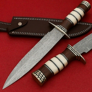 Cuchillo de caza de acero de Damasco con punta de clip y mango de madera, hoja recta de grado industrial para uso en exteriores, Short Sign Industry - Product Image 1