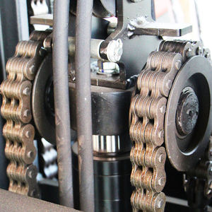 Forklift Reach Truck Pengiriman Cepat Tinggi Angkat 3m-5m Forklift Diesel Kontainer 2T 3T 4T 5T Forklift Off Road - Product Image 4