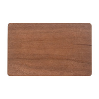 Logo kustom cetak ramah lingkungan Cherry Wood NFC Smart Hotel kartu akses Kamar terukir kayu Sensor IC kerajinan kayu tanda dinding
