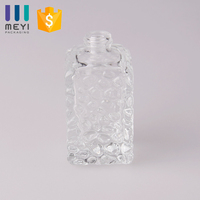 Bouteilles de parfum Premium Crimp dans des formes spéciales-30ml, 50ml, 100ml Nouveau design, complet avec bouchon et boîte