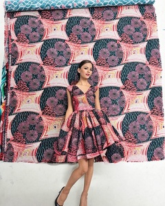 Tela Ligera de Alta Calidad, 100% Algodón, Impresa Digitalmente, para Confección de Prendas y Vestidos - Product Image 4