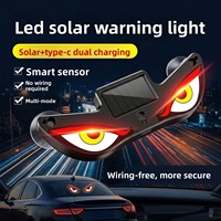 Lumière clignotante solaire Monster Eye, lumière d'avertissement pour antenne de voiture, feu arrière coloré modifié pour toit de voiture, œil du diable