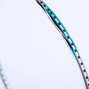 Raquette de badminton R680 de haute qualité 4u de marque supérieure entièrement en carbone - Product Image 3