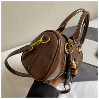 Maßgefertigte Vintage Öl-Wachs PU-Leder Mini Boston Handtasche Damen Zylinderförmige Crossbody Schultertasche für Tägliches Einkaufen