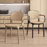 Chaises de salle à manger modernes en plastique les plus vendues, fauteuils empilables pour la famille, chaises d'extérieur, pour maisons et appartements