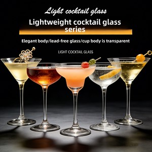 Copa de Martini Extra Alta de Estilo Moderno <span class=keywords><strong>y</strong></span> Minimalista, Copa de Cóctel Kimura, Copa con Tallo Creativa <span class=keywords><strong>y</strong></span> Distintiva - Product Image 6