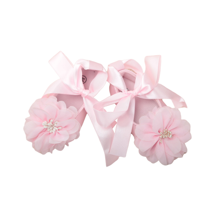 Винтажные розовые свадебные туфли с цветочным кружевом для маленьких девочек кожаные туфли ручной работы с украшениями балерины обувь для кроватки