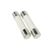 Fusible tubulaire en céramique à action lente haute capacité 63TC 63TCP 50mA-40A 125V-1000VAC/DC pour circuit de prise de courant basse tension certifié