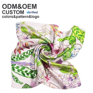 Foulard Quadrato BOYI Personalizzato 100% Seta di Gelso 53cm, <span class=keywords><strong>Sciarpa</strong></span> in Seta Naturale da <span class=keywords><strong>Donna</strong></span> con Stampa Digitale, Design Floreale <span class=keywords><strong>Elegante</strong></span> per Matrimoni - Product Image 1
