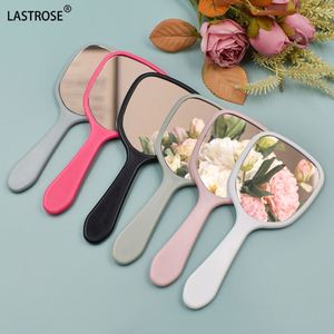 Espejo de Maquillaje Portátil con Luz, Lindo y Novedoso - Espejo Cosmético de Mano Pequeño para Uso de Belleza - Product Image 5