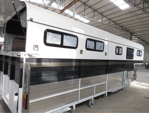 Custom Galvanized Horse Float With Tack Room For Offroad Horse Transport - Product Image 1