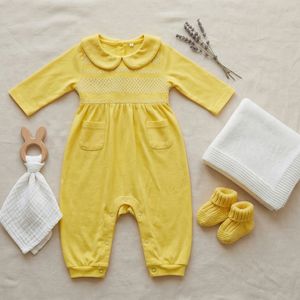 Pyjama pour bébé en coton doux 100% avec détail brodé à la main sur la poitrine, manches longues, pieds couverts, pour nouveau-nés et nourrissons - Product Image 6