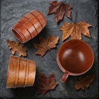 Tasse à café en bois foncé faite à la main avec soucoupe assortie, mug en bois écologique classique, logo gravé personnalisé pour la maison ou le café