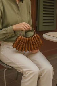 Sac de soirée en acrylique marbré pour <span class=keywords><strong>femme</strong></span>, pochette en forme de coquille, sac à main avec poignée dorée, sac à bandoulière en marbre - Product Image 3