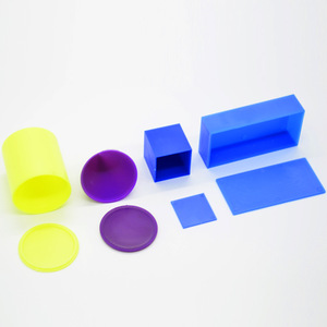 Exploration des formes géométriques : matériel expérimental et pédagogique de mathématiques pour le collège J20009 - Product Image 2