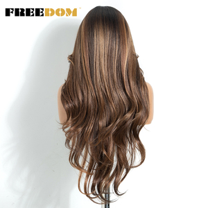 FREEDOM Perruques Lace Front Longues Ondulées en Fibre Haute Température pour Femmes, 28 Pouces, <span class=keywords><strong>avec</strong></span> <span class=keywords><strong>Frange</strong></span> et Raie au Milieu, pour Cosplay, Couleurs Brun et Blond - Product Image 5