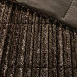 DB Floral Solid Faux Fur <b>Comforter</b> Mini <b>Set</b> for Spring Winter Christmas Home Wedding Hospital Hotel Use-Queen King Polyester PVC - Product Image 4