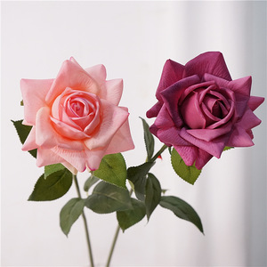 Rose artificielle en latex à longue tige unique, style moderne, faite à la main, de haute qualité, toucher réel, pour décoration de mariage et de Noël - Product Image 1