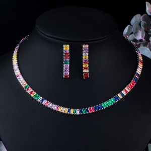 Parure de bijoux de mariée haut de gamme en cristal arc-en-ciel avec boucles d'oreilles et collier en zircon pour femme - Product Image 1