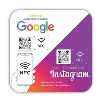 Plaque d'affichage en acrylique pour carte de membre avec RFID NFC Tap & Scan Code QR 13,56 MHz pour les réseaux sociaux Google Review