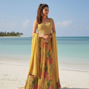 Nouvelle tenue traditionnelle indienne en georgette, lehenga et chemisier avec dupatta, exportateur et fournisseur indien - Product Image 3