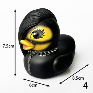 Figura de Resina de Duckieville, Pato Satánico, Punk, Death Rock, Dama <span class=keywords><strong>Valentina</strong></span> - Product Image 2