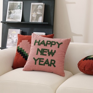 Richesbase saint valentin cadeau velours côtelé broderie jeter taie d'oreiller <span class=keywords><strong>coeur</strong></span> aimant <span class=keywords><strong>rouge</strong></span> rond décor housse de coussin - Product Image 3