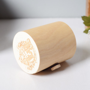 Caja redonda de madera de abedul hecha a mano para regalo, para envasar té, contenedor de almacenamiento artesanal - Product Image 3
