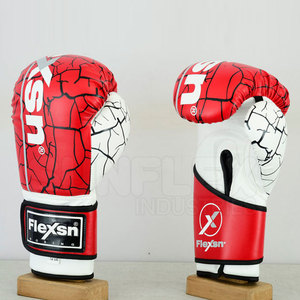 Guantes de boxeo para adultos de calidad superior de cuero PU de 14Oz y 16oz Último diseño Patrón impreso para deportes de artes marciales Pedido mínimo bajo - Product Image 2