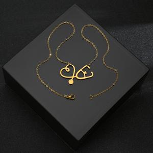Fournisseur de bijoux transfrontalier le plus vendu : Collier pour femme en acier titane en forme de cœur LOVE, pendentif en gros, <span class=keywords><strong>Swea</strong></span> - Product Image 2