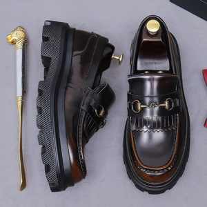 Mocasines Elevados de Negocios Casuales para Hombre con Suela Gruesa y Brillo Metálico, de Cuero Genuino, Estilo Inglés con Tacón Robusto - Product Image 5