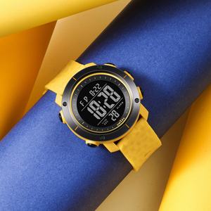 Reloj Deportivo Digital de Plástico SMAEL 8107, Cronógrafo, Luminoso, Resistente al Agua, Moderno, Colorido, con Alarma y Cronómetro - Product Image 3